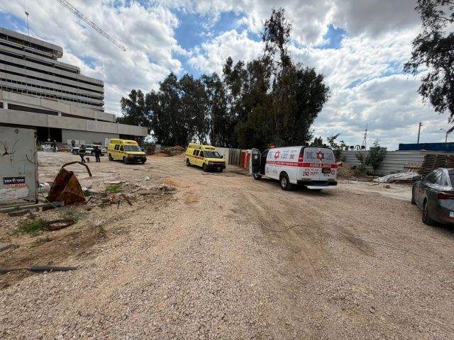 Isroilda raketa hujumi oqibatida halok boʻlgan shaxs Oʻzbekiston fuqarosi emas — Elchixona